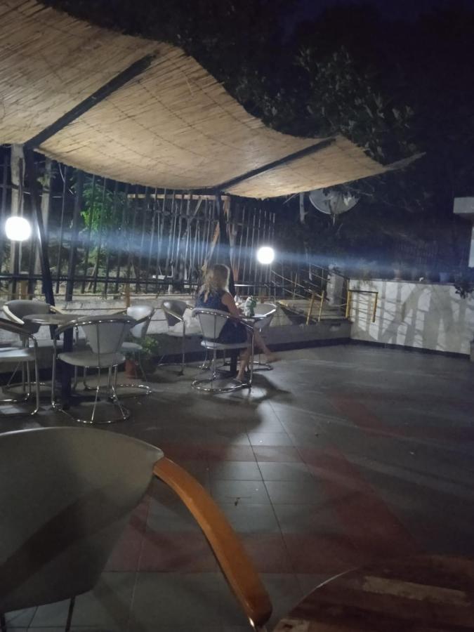 דורס Hotel Moris מראה חיצוני תמונה