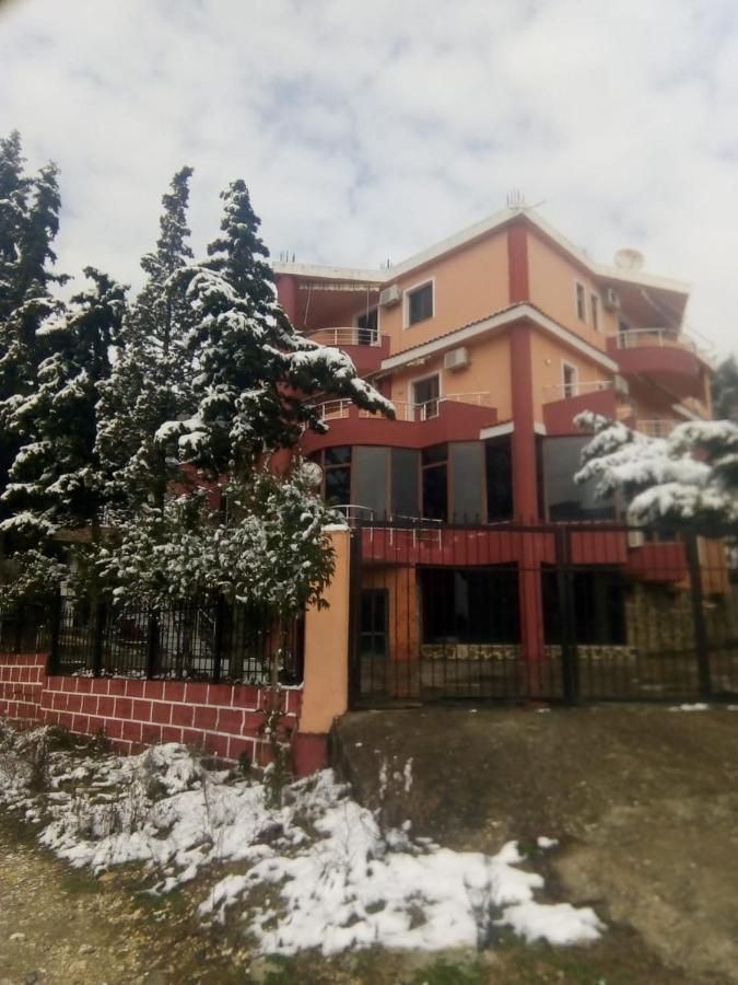 דורס Hotel Moris מראה חיצוני תמונה