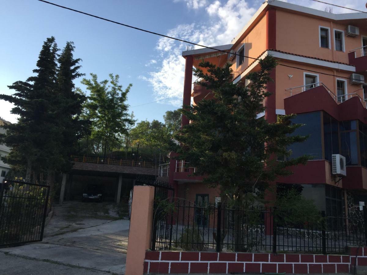 דורס Hotel Moris מראה חיצוני תמונה