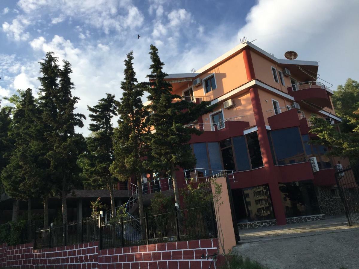 דורס Hotel Moris מראה חיצוני תמונה